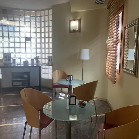 Hotel Maxim 3*