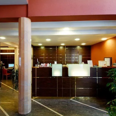 Maxim Hotel Bolonha