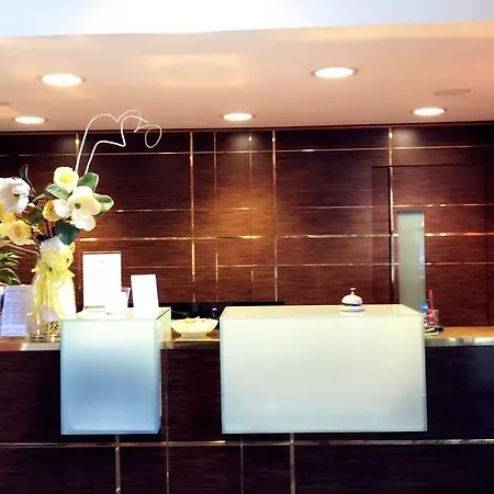 Hotel Maxim 3*