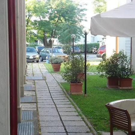 Maxim Hotell 3*