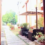Maxim Μπολόνια