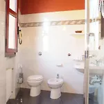 Maxim Μπολόνια